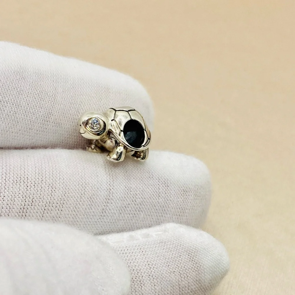 EUC Pandora 797878CZ Sterling Silver Bright Eyed Turtle Animal Charm w/ Clear CZ - Picture 4 of 7